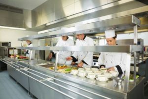 Read more about the article יתרונות של מזגנים תעשייתיים למסעדות